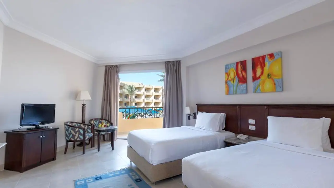 الفندق أمواج بيتش كلوب أبو سوما - سوما باي